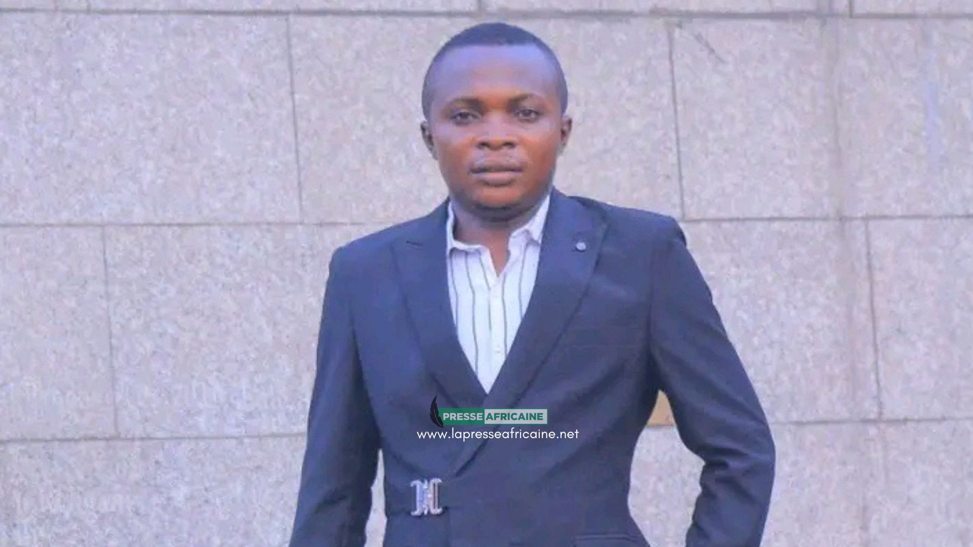Kasaï : l'assemblée provinciale dévoile son équipe de communication. Paulin Mbuyi reprend ses fonctions et Bernard Onakana rejoint l'équipe.