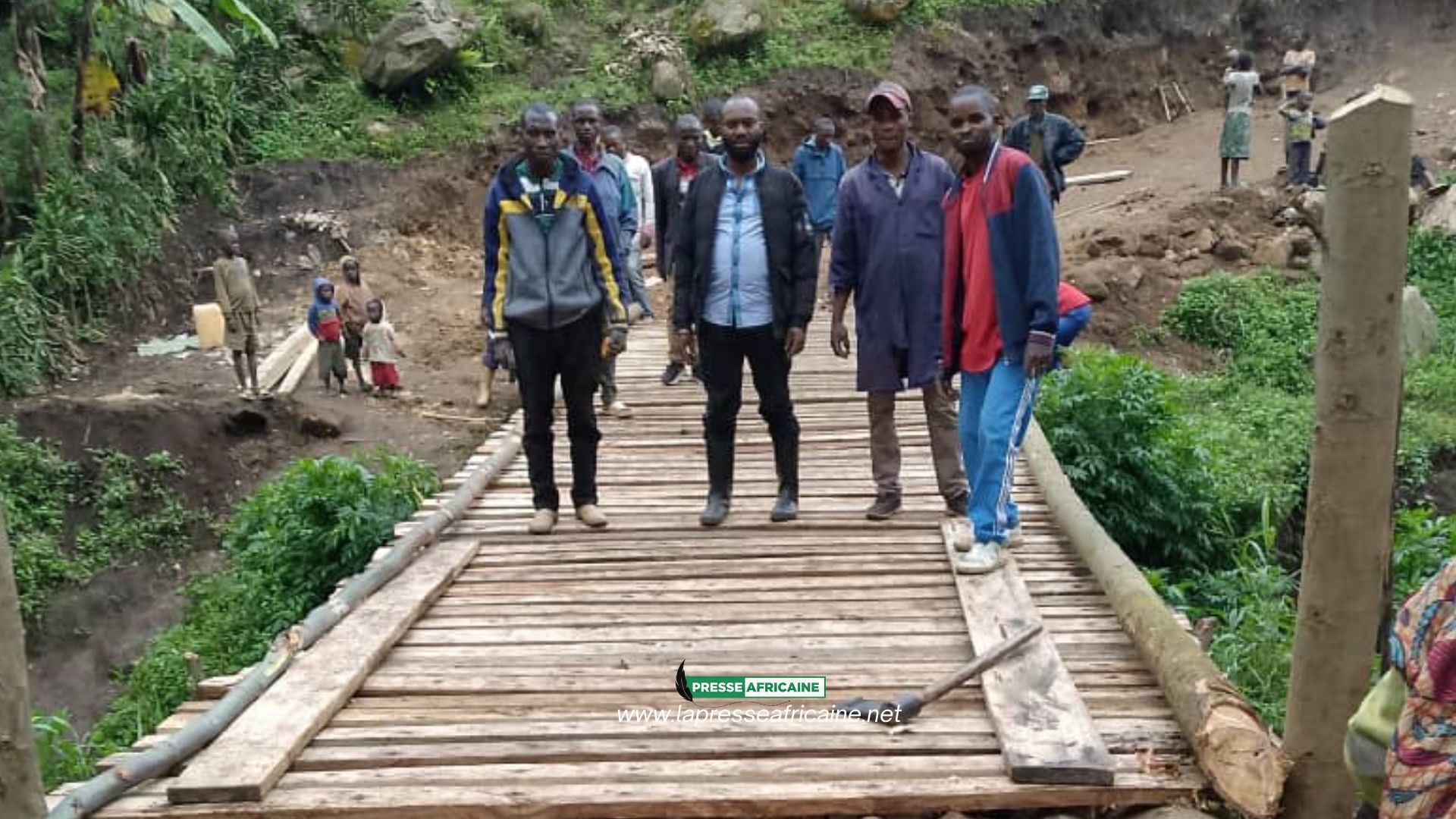 Nord-Kivu : la réhabilitation des routes agricoles et ponts à Kashenda soulage la population rurale